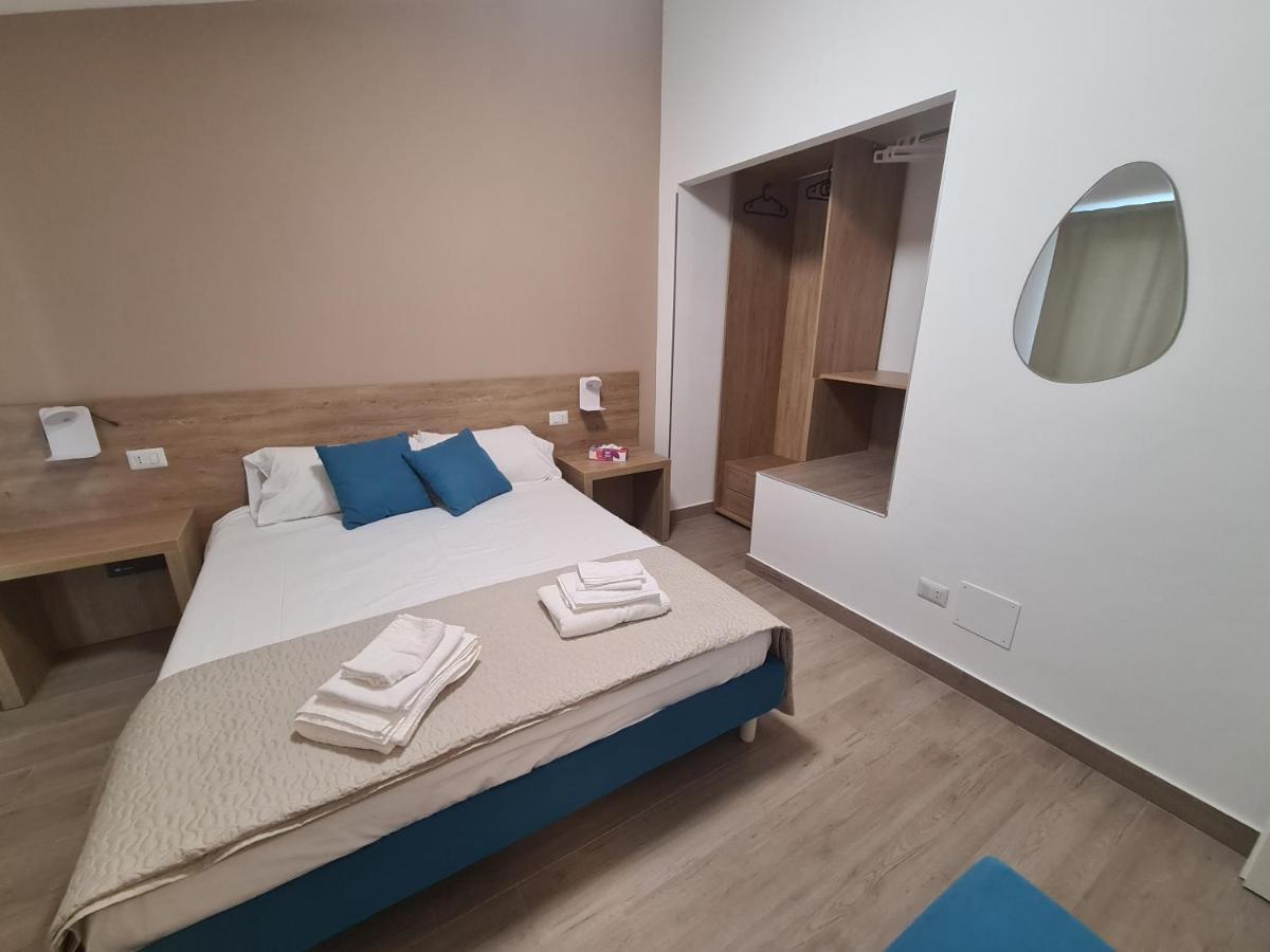 B&B Al Quadrato Скалеа Екстериор снимка
