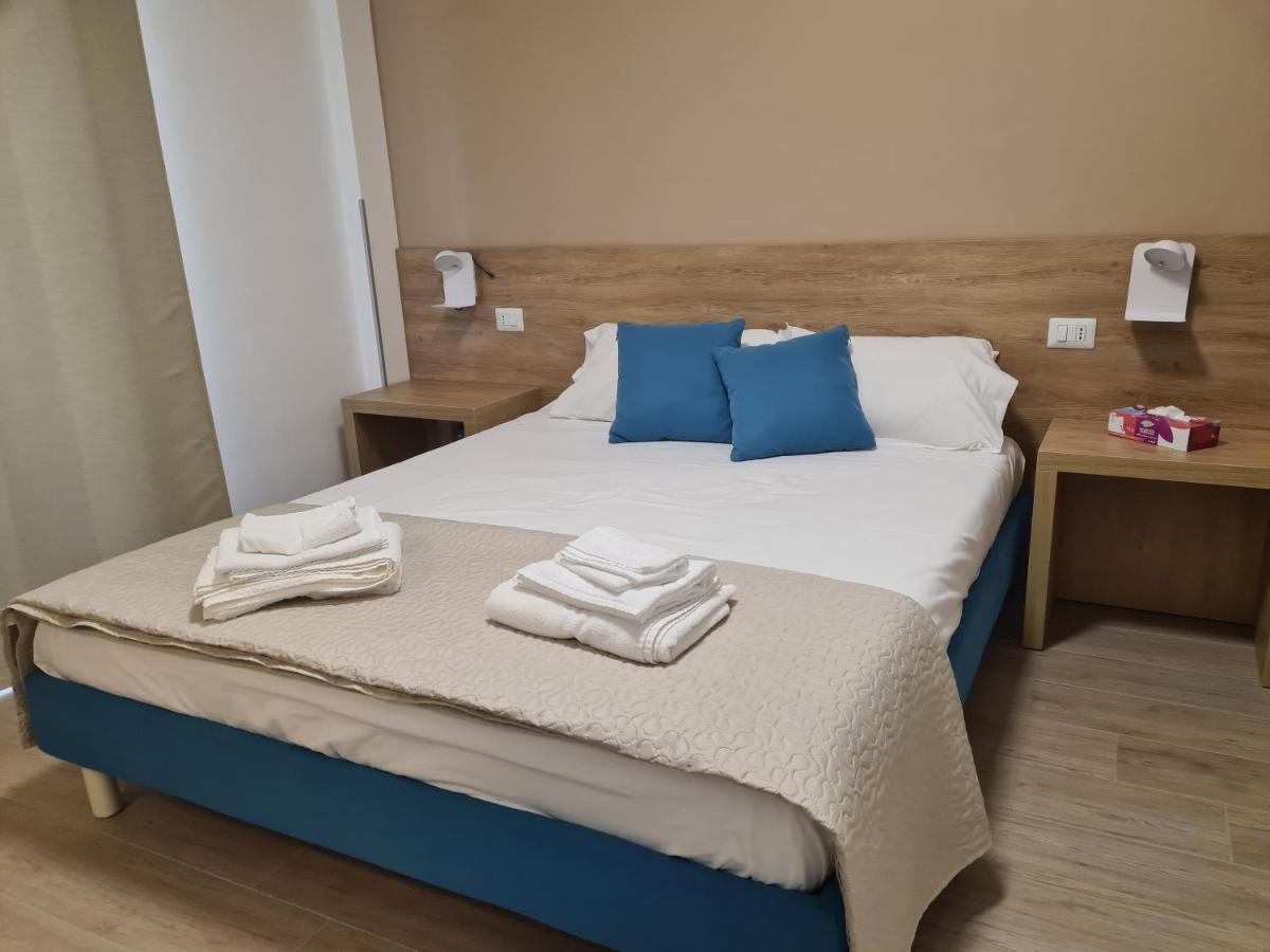 B&B Al Quadrato Скалеа Екстериор снимка